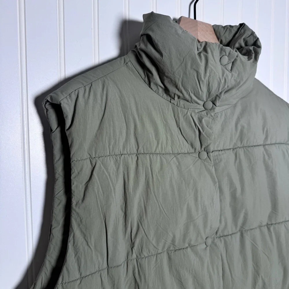 Cotton On Button Up Mother Puffer Sage Green Vest Jacket Women’s Size L/XL - Picture 5 of 12